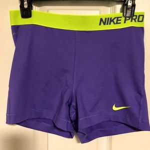 Nike Pro-Dri Fit Women’s Size L Shorts
